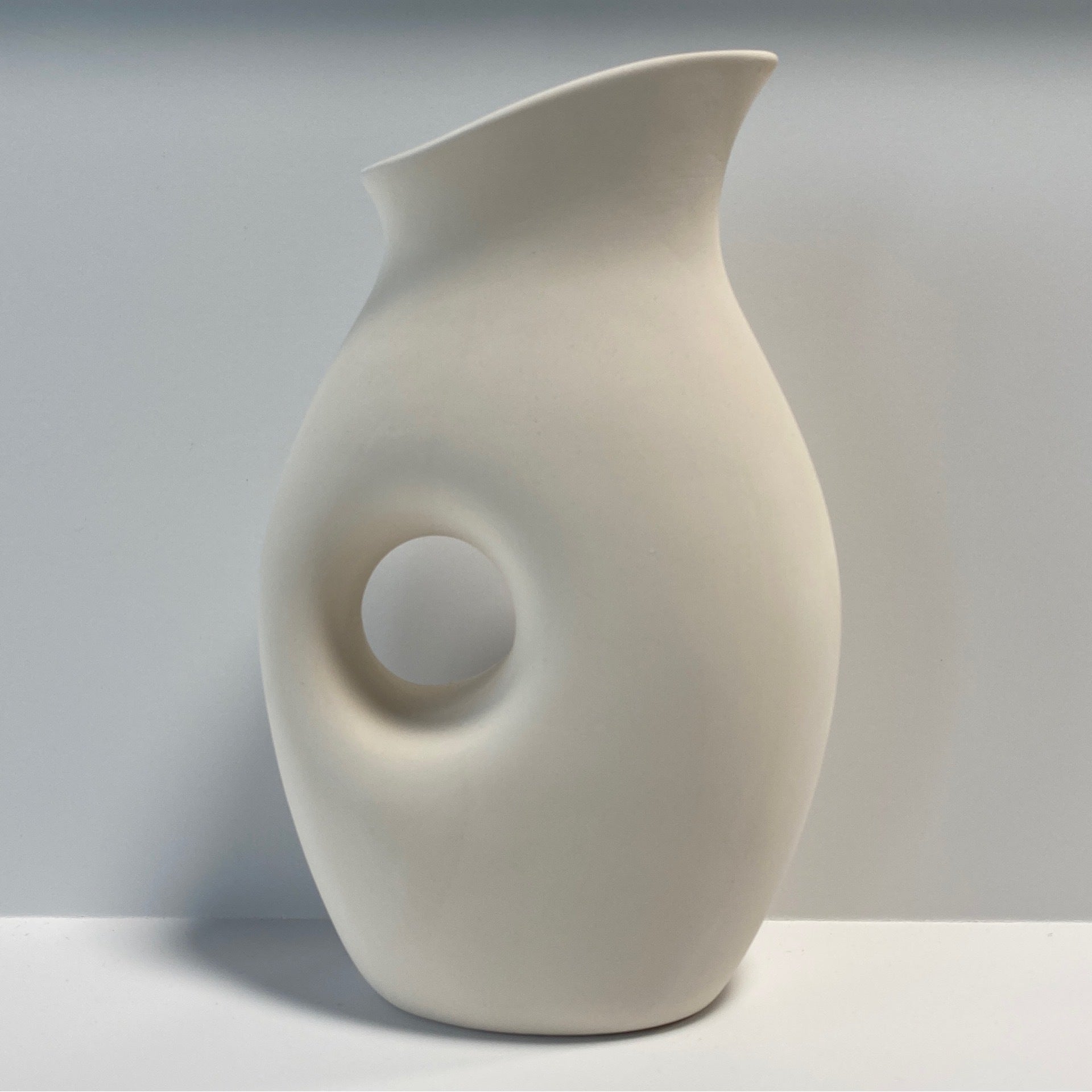 Contempo Pitcher Pottery Haven